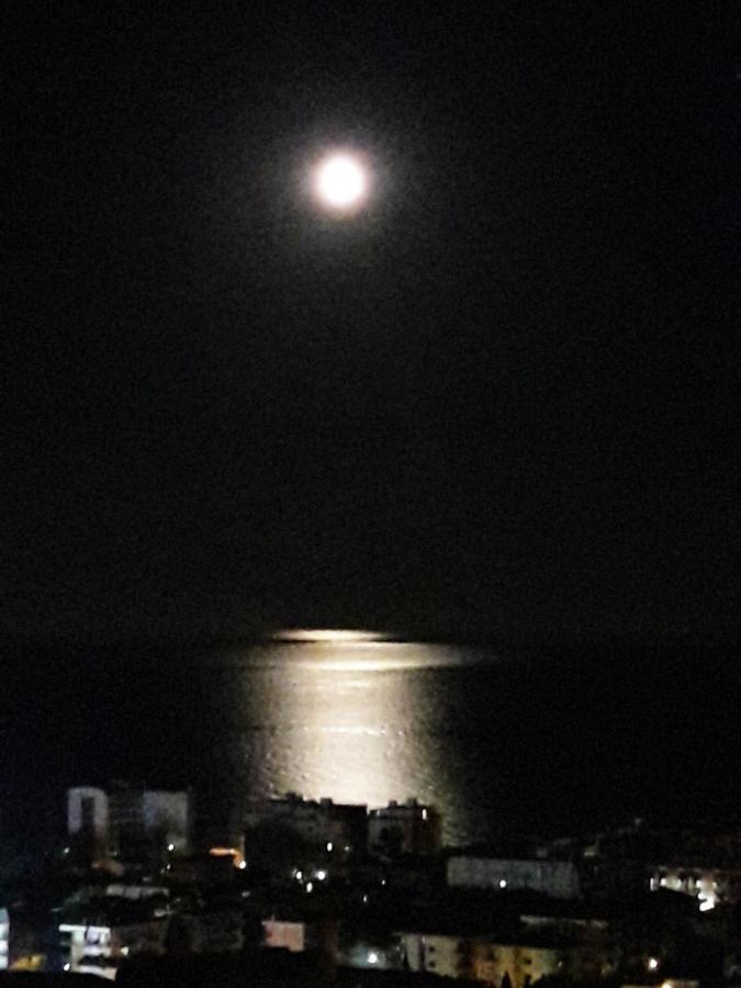 Very Cosy House With Fabulous Sea View! Pietra Ligure Quarto foto